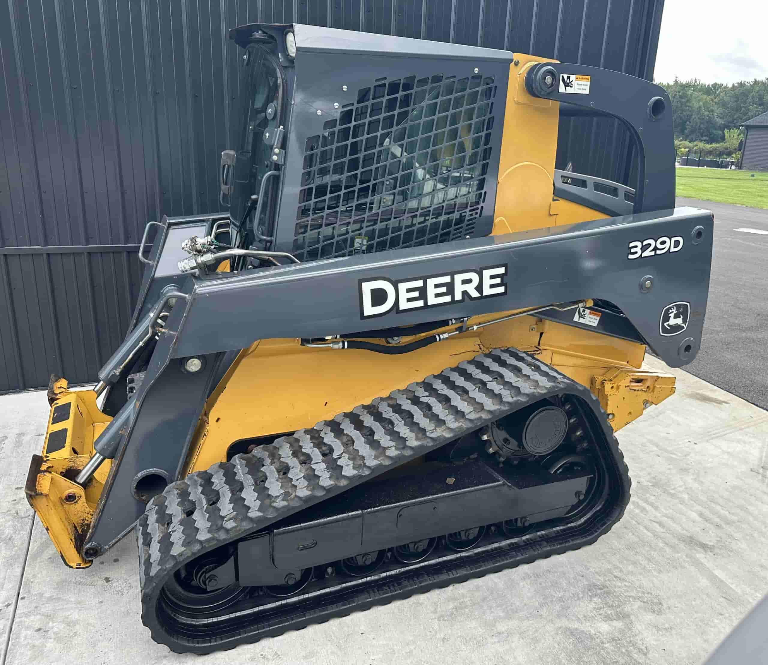 2012 John Deere 329D
